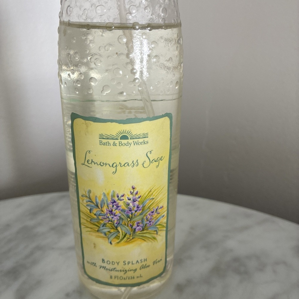 LEMONGRASS SAGE by Bath & Body Works 236 ml/ 8.0 oz Body Splash Spray. Vintage - Picture 2 of 3